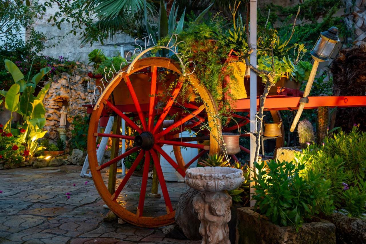 Hotel Costa D'Oro トッレ・オヴォ エクステリア 写真